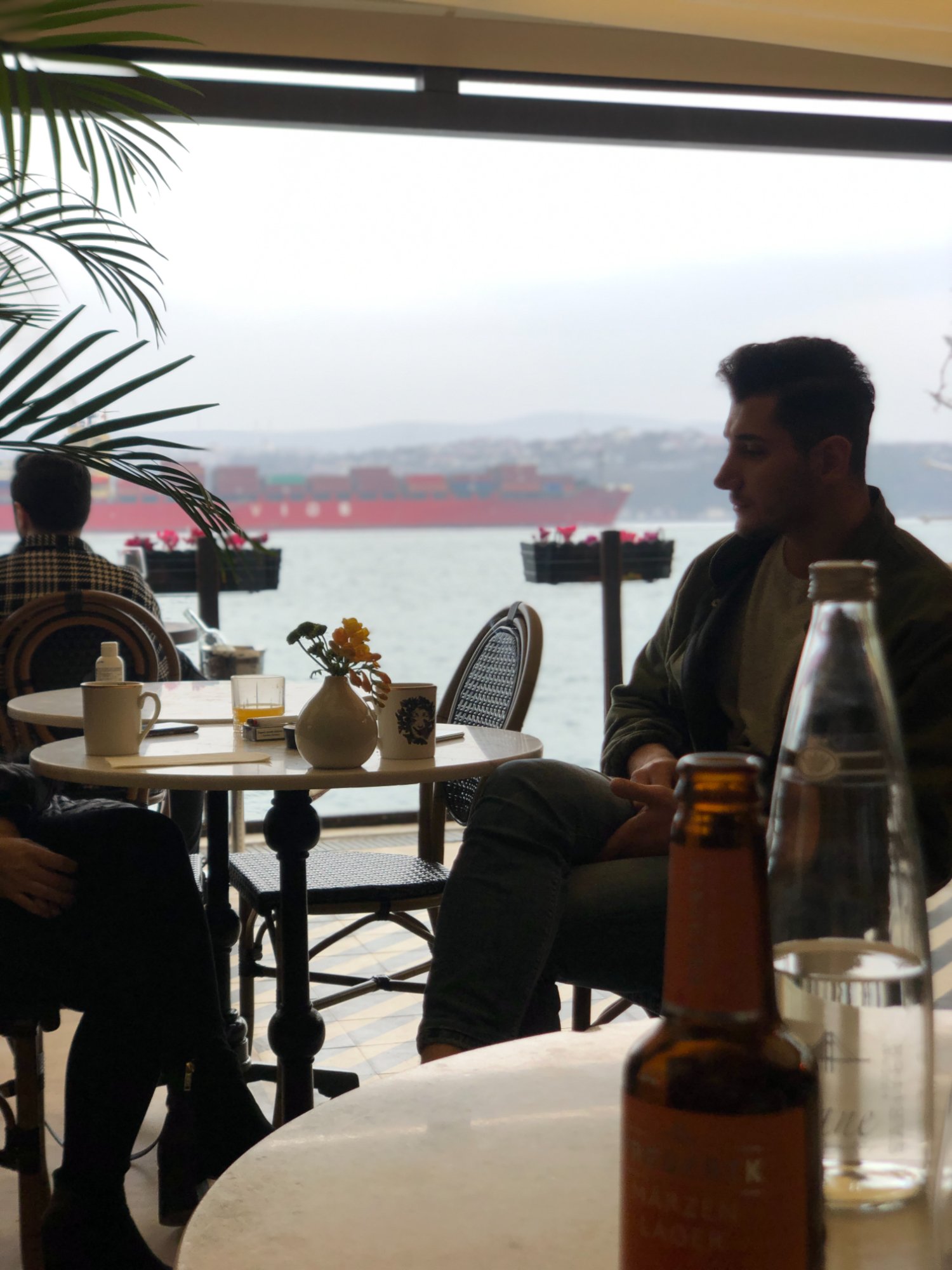 Pero — container ship on the Bosphorus