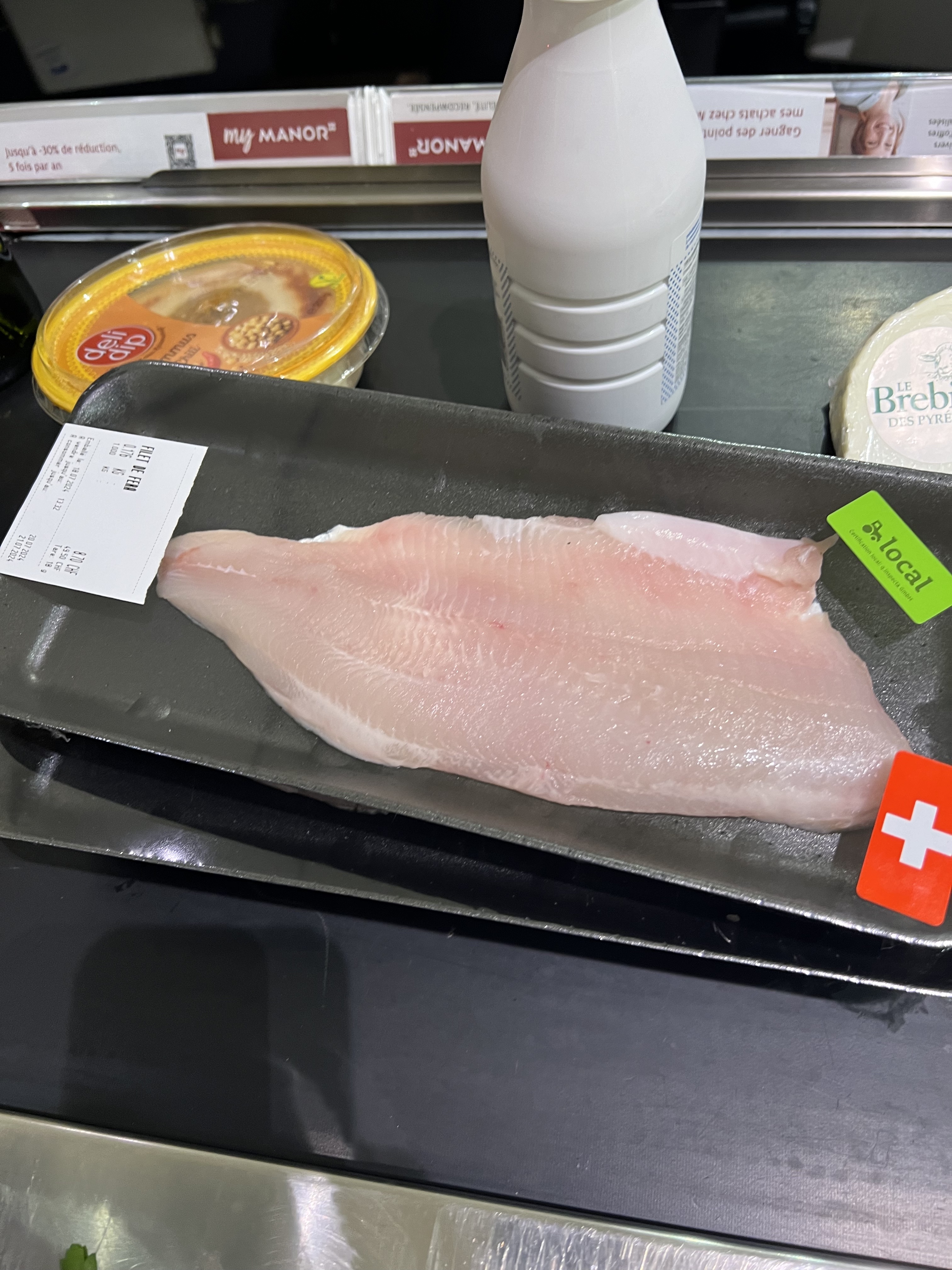 Filet de fera from Lake Geneva at Manor