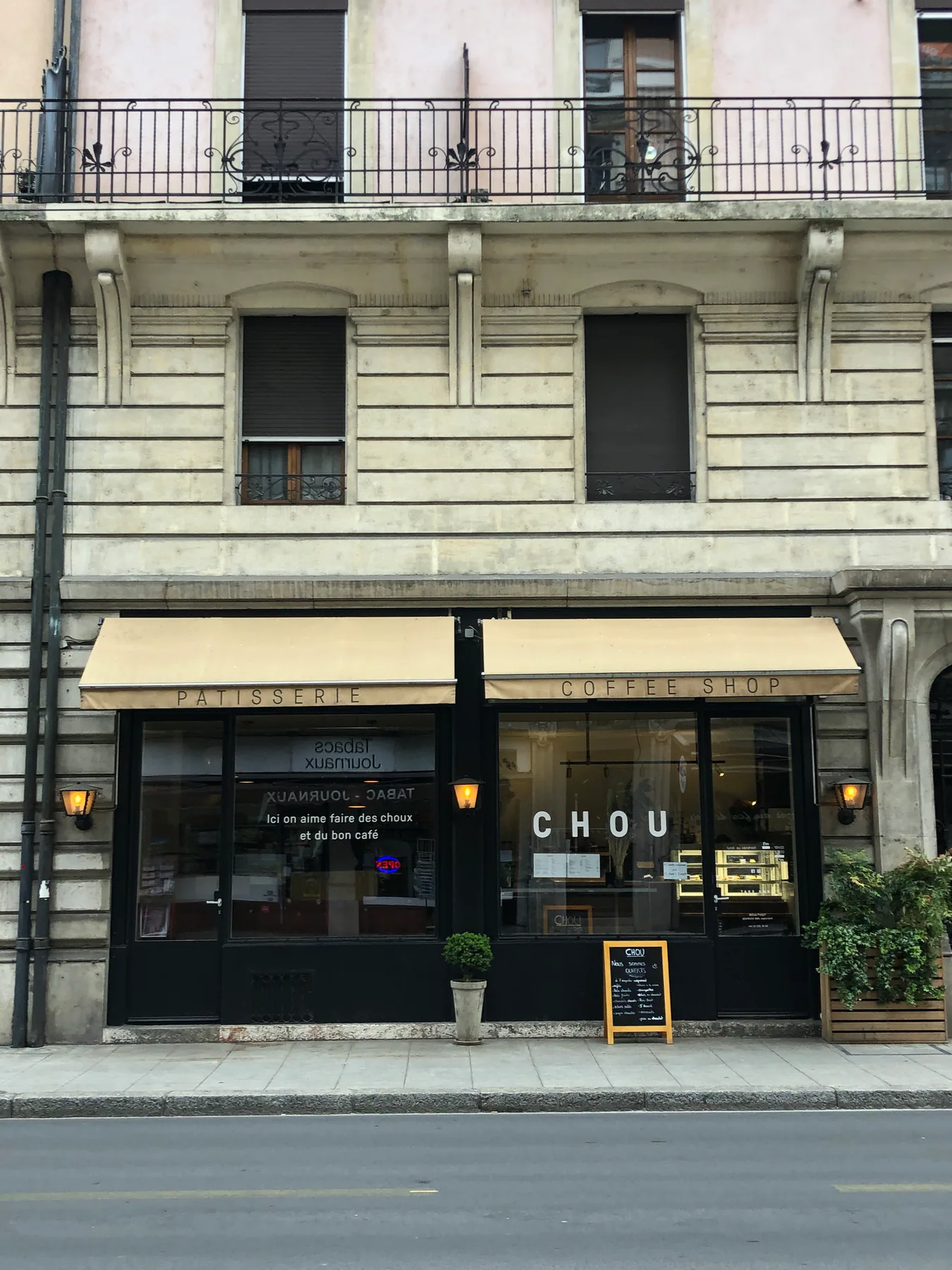 Café Chou, photo 1 of 1