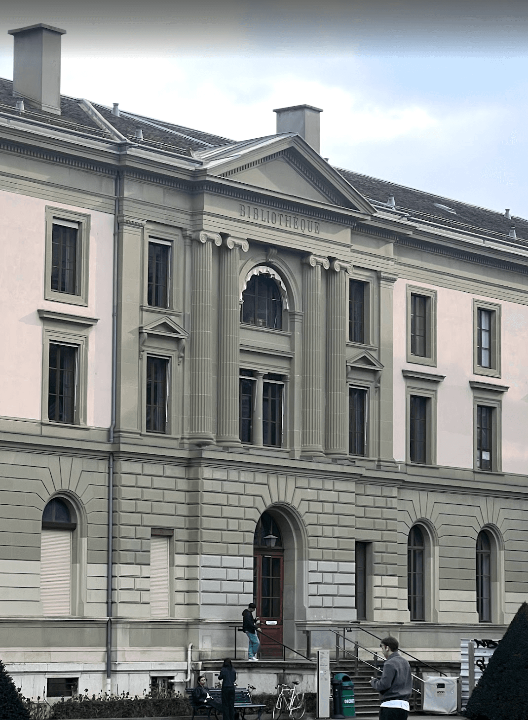 Bibliothèque de Genève — Bastions